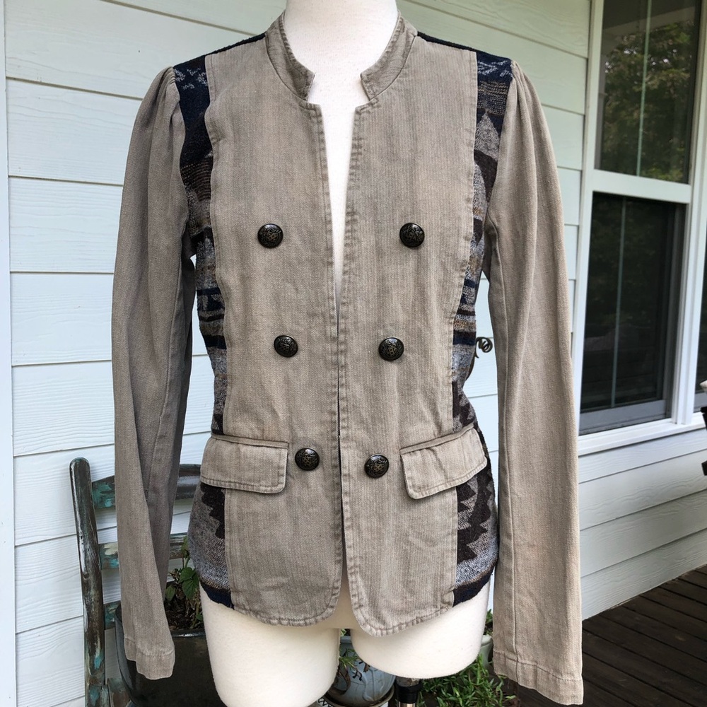 Stylish Mystree jacquard Aztec jacket